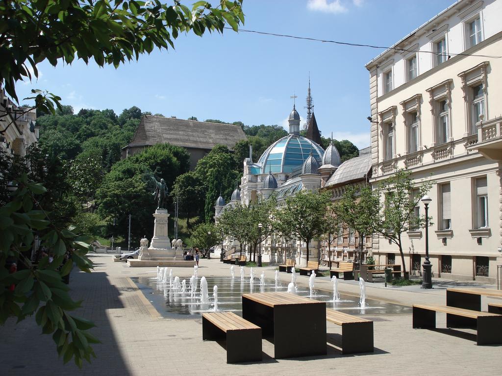 Dia Apartman Miskolc Exterior photo