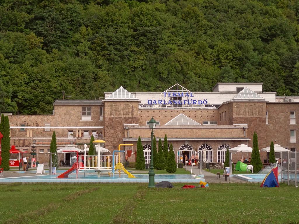 Dia Apartman Miskolc Exterior photo