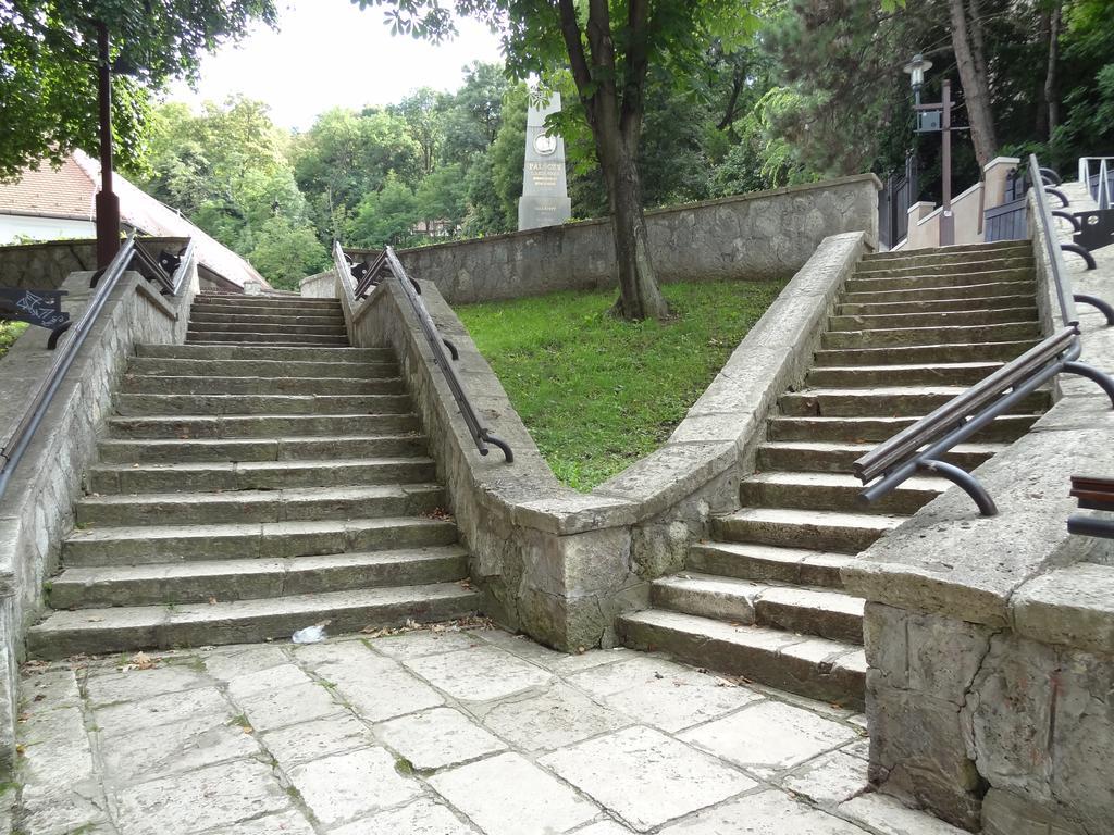 Dia Apartman Miskolc Exterior photo